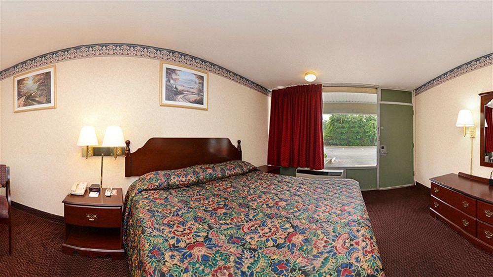 Red Carpet Inn & Suites Carneys Point/Wilmington Zewnętrze zdjęcie